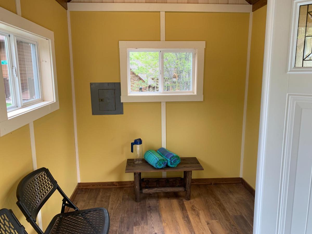 Deerwood Resort - Whippoorwill Cabin Land O'Lakes Ngoại thất bức ảnh