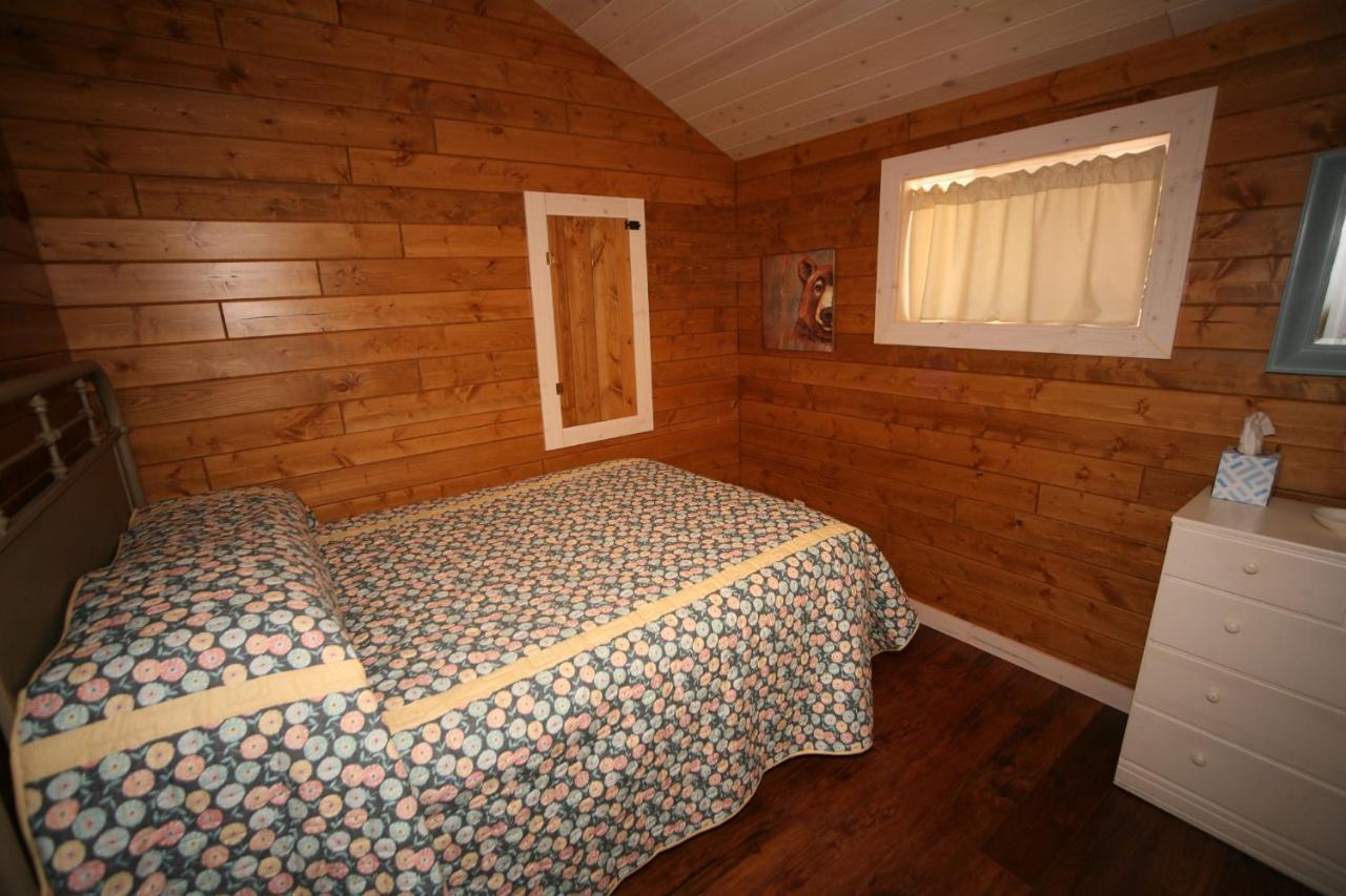 Deerwood Resort - Whippoorwill Cabin Land O'Lakes Ngoại thất bức ảnh